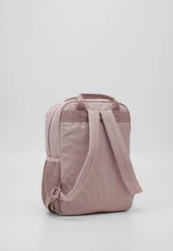 Hummel Hmljazz - Rugzak - Deauville Mauve 7 Hummel Hmljazz - Rugzak - Deauville Mauve -Hummel 0b061f609d104aff8bb92119b115a516