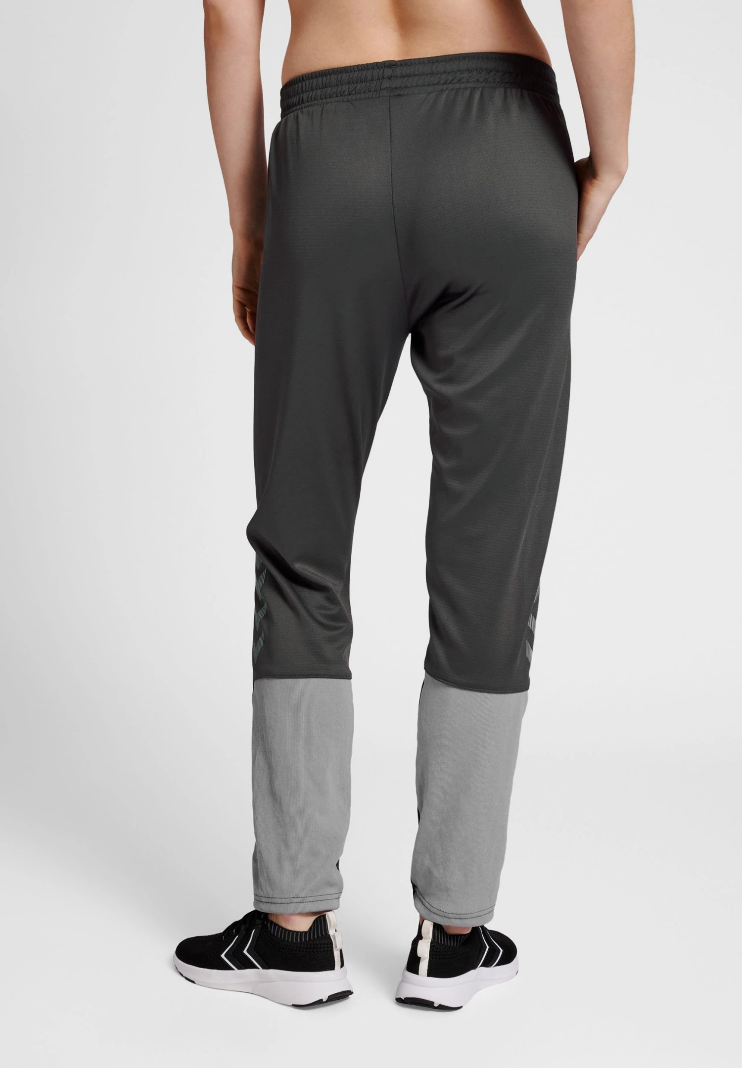 Hummel Action- Trainingsbroek - Forged Iron 5 Hummel Action- Trainingsbroek - Forged Iron - Afbeelding 3