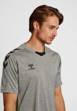 Hummel Hmlcore Xk Poly S/S - T-Shirt Print - Grey Melange 12 Hummel Hmlcore Xk Poly S/S - T-Shirt Print - Grey Melange -Hummel 1fba516bf1aa459bbb434f2f072fec58