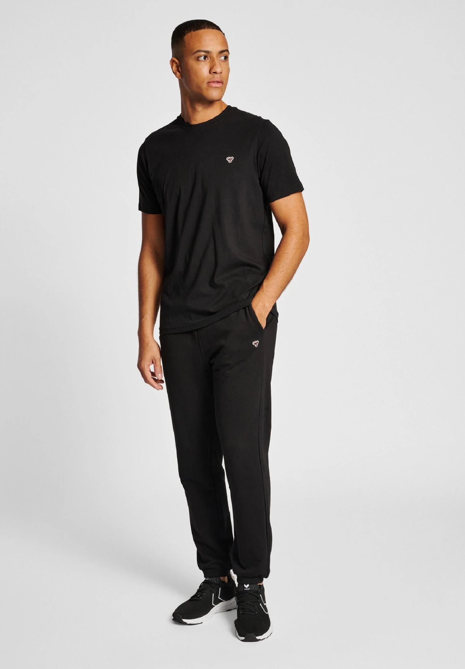 Hummel Fred - T-Shirt Basic - Black 4 Hummel Fred - T-Shirt Basic - Black - Afbeelding 2