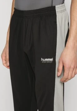 Hummel Agility Pants - Trainingsbroek - Black 11 Hummel Agility Pants - Trainingsbroek - Black -Hummel 364c45a569724d3f842447d344c6f4fd