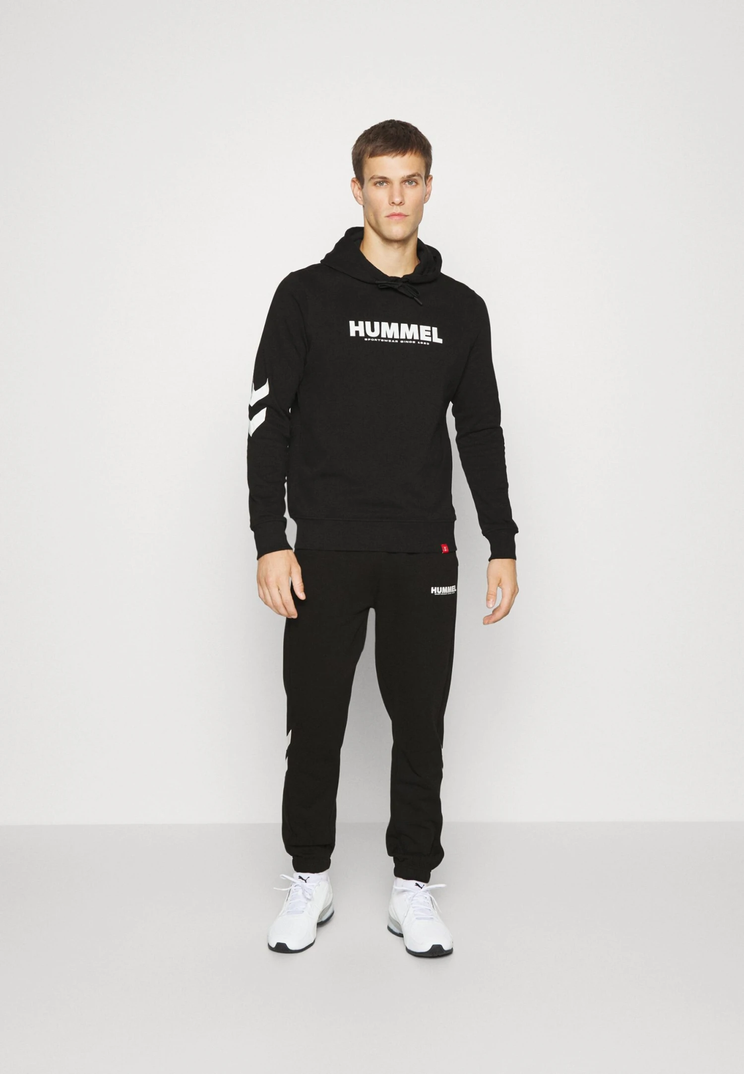 Hummel Hmllegacy- Trainingspak - Black 3 Hummel Hmllegacy- Trainingspak - Black