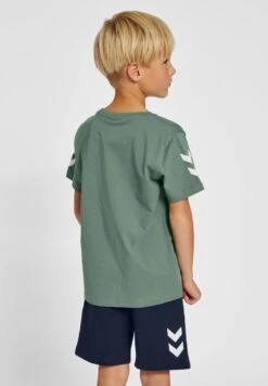 Hummel UnisexNovet Set - Trainingspak - Laurel Wreath -Hummel 4baa7a7a561b42ac8d890eb13f478897