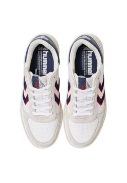 Hummel Royal Hb Ch - Sneakers Laag - White Navy 10 Hummel Royal Hb Ch - Sneakers Laag - White Navy -Hummel 5d7390b805904069a522ac4f0019b6b5
