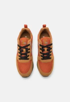 Hummel Monaco 86 Unisex - Sneakers Laag - Brown -Hummel 6f0ec9601be74483a4b075c798d07470