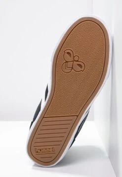 Hummel Slimmer Stadil - Sneakers Hoog - Black/White -Hummel 76b70083bc434d16bdd9cea683fd2796