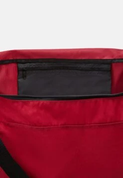 Hummel Core - Sporttas - Biking Red/Raspberry Sorbet -Hummel 8071ff8e41fb481eb5627d4277a11c39