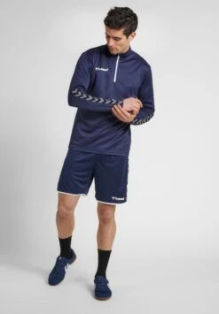 Hummel Hmlauthentic- Sweater - Marine -Hummel 818423036c944962871fde27d65b27fe