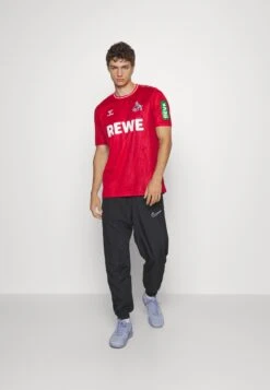 Hummel 1. Fc Köln 23/24 Away - Fanartikel - True Red 8 Hummel 1. Fc Köln 23/24 Away - Fanartikel - True Red -Hummel 928b9832b45645158bfcf5421c249512