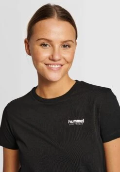 Hummel Kristy Short - T-Shirt Basic - Black 13 Hummel Kristy Short - T-Shirt Basic - Black -Hummel 9c6a854d08464365bb1872dfa3f343a0