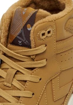 Hummel St. Power Play Mid Winter - Sneakers Hoog - Rubber -Hummel d644616a4efa413892623ff68a786fdb