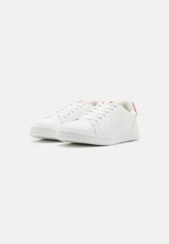Hummel Monaco 86 Unisex - Sneakers Laag - Red -Hummel d82ab26e963e451c86df191e9881f7dd