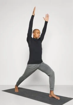 Hummel Stroke Seamless Half - Longsleeve - Black -Hummel d94a6c7b025c419997c1285c565891e2