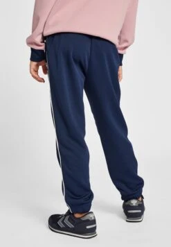 Hummel Set - Trainingspak - Zephyr 17 Hummel Set - Trainingspak - Zephyr -Hummel f3a6eb8b30b64ade99be62a2f3af85fd