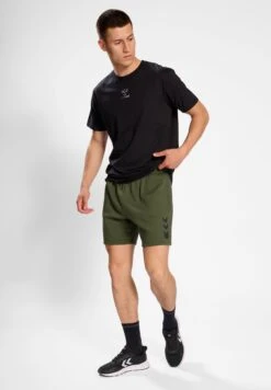 Hummel Active- Korte Broeken - Olive Night 11 Hummel Active- Korte Broeken - Olive Night -Hummel fb0a699e5f6c49e987bf33ca0559a377